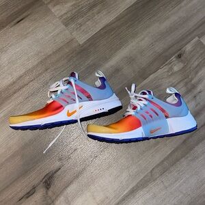 Nike Presto women’s size XS roughly size 8 lightly worn